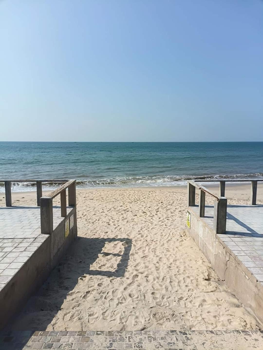 Full Moon Beach Resort Mũi Né Kültér fotó